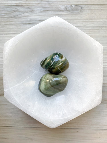 Green Sardonyx Tumbled Stone