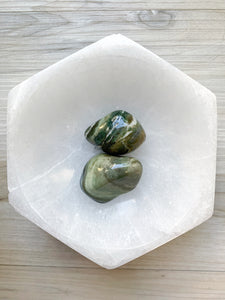 Green Sardonyx Tumbled Stone